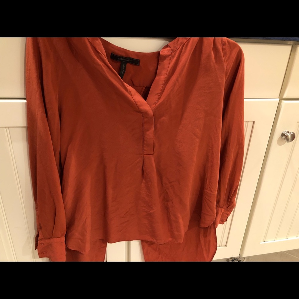 Long sleeve orange top
